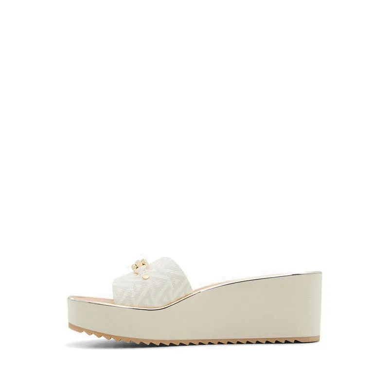 BERIANA BEACH SANDALS - MULTICOLOR
