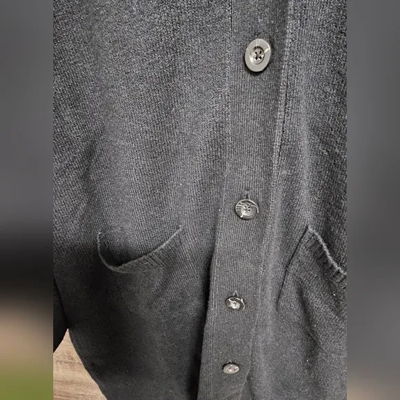 CAbi #4472 Cardigan H