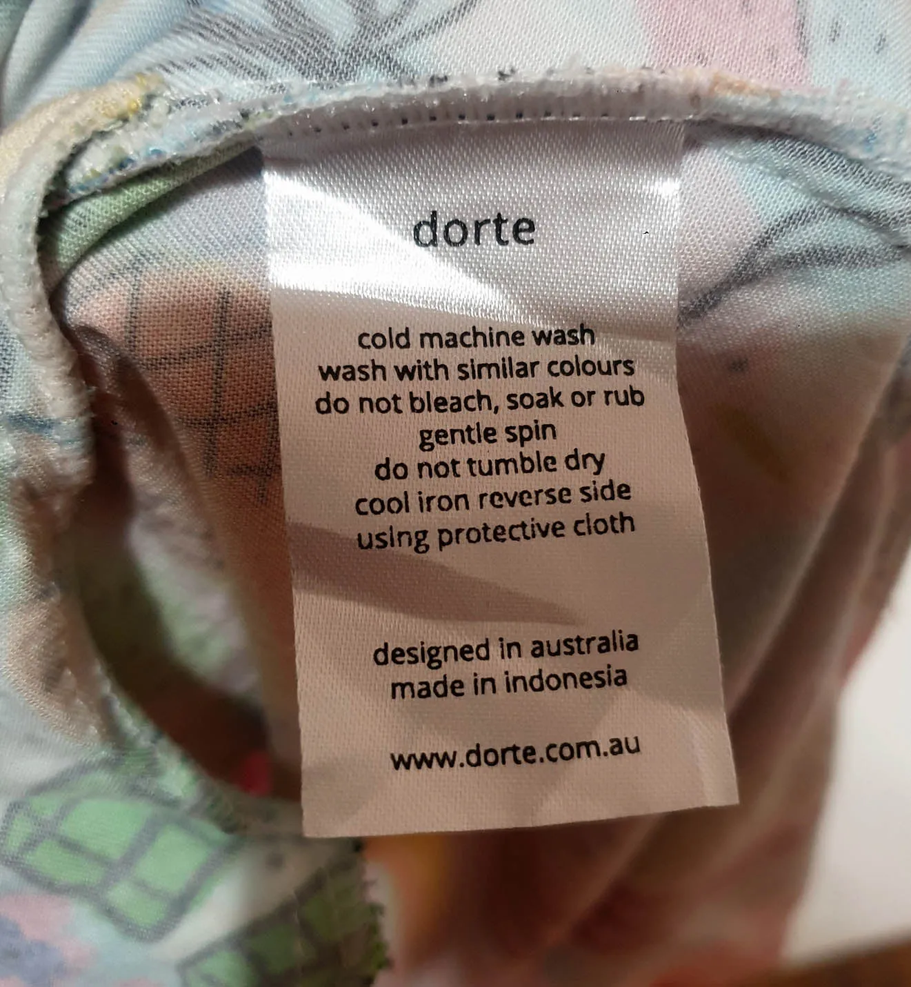 Dorte unique print dress size 18