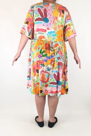 Dorte unique print dress size 18
