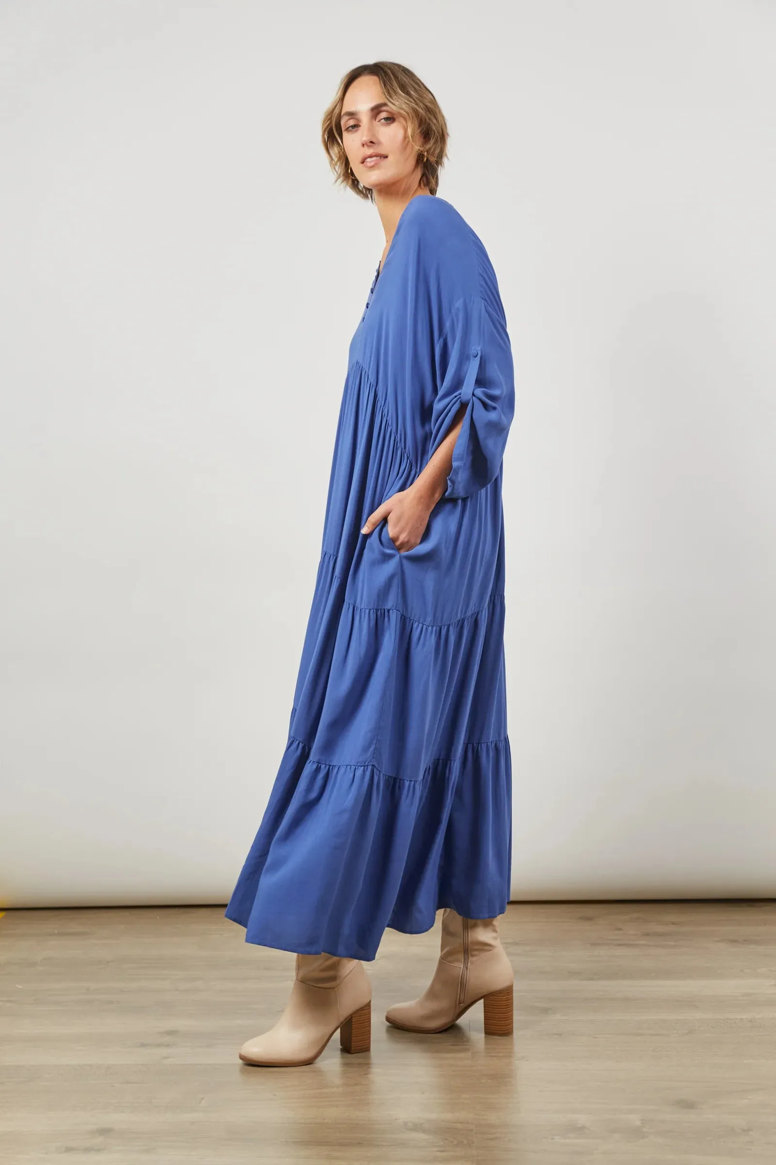 Euphoria Button Maxi - Azure