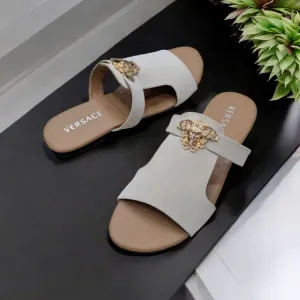 Flat Luxury Design Off White Slippers