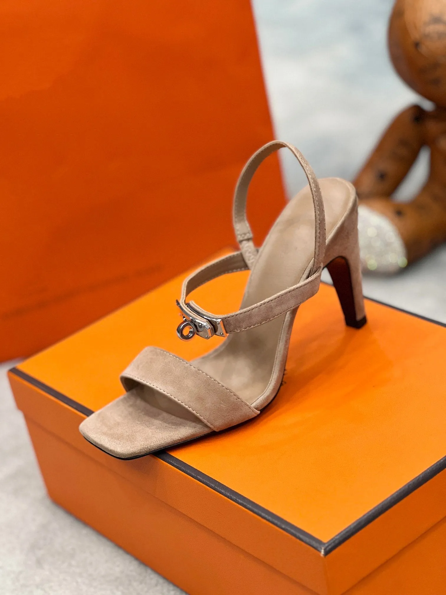 Glamour 95 Sandal Light Brown Suede