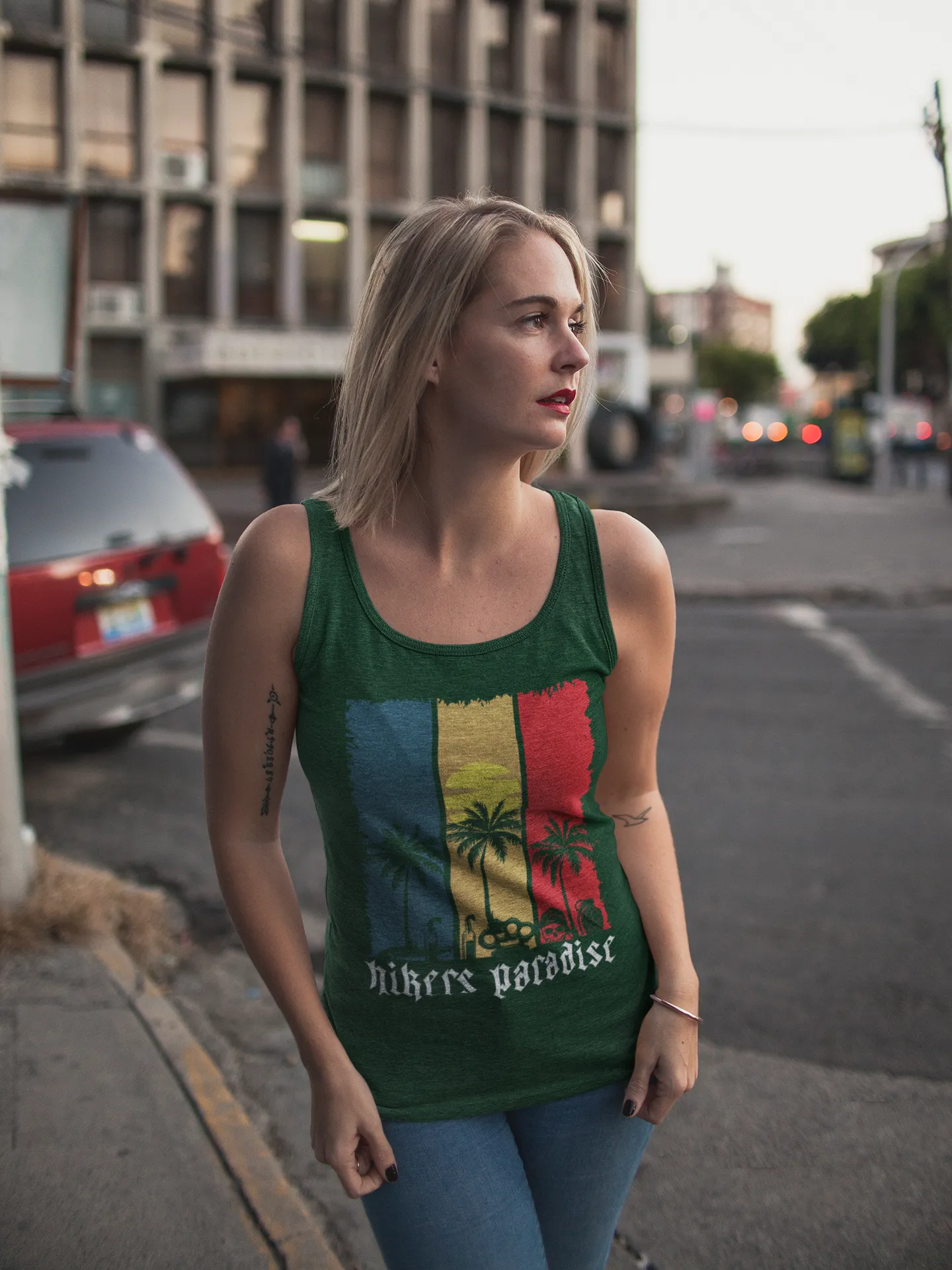 HIKERS PARADISE TANK TOP