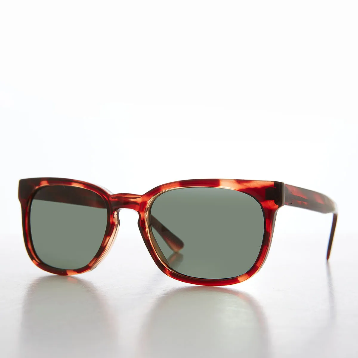 Large Classic Square 1950s Style Sunglass with Keyhole Bridge - Hudson