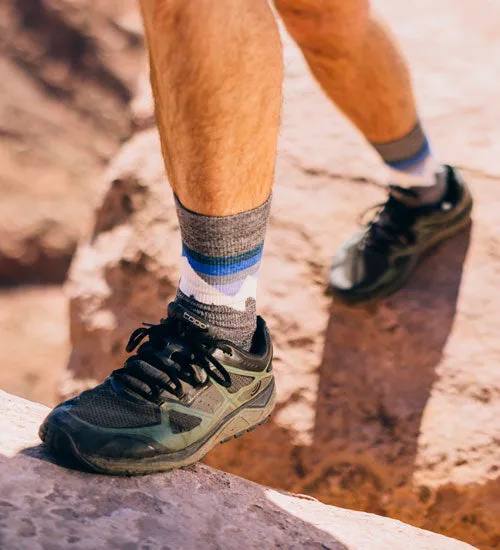 Light Hiker (Mountain Top) - Crew