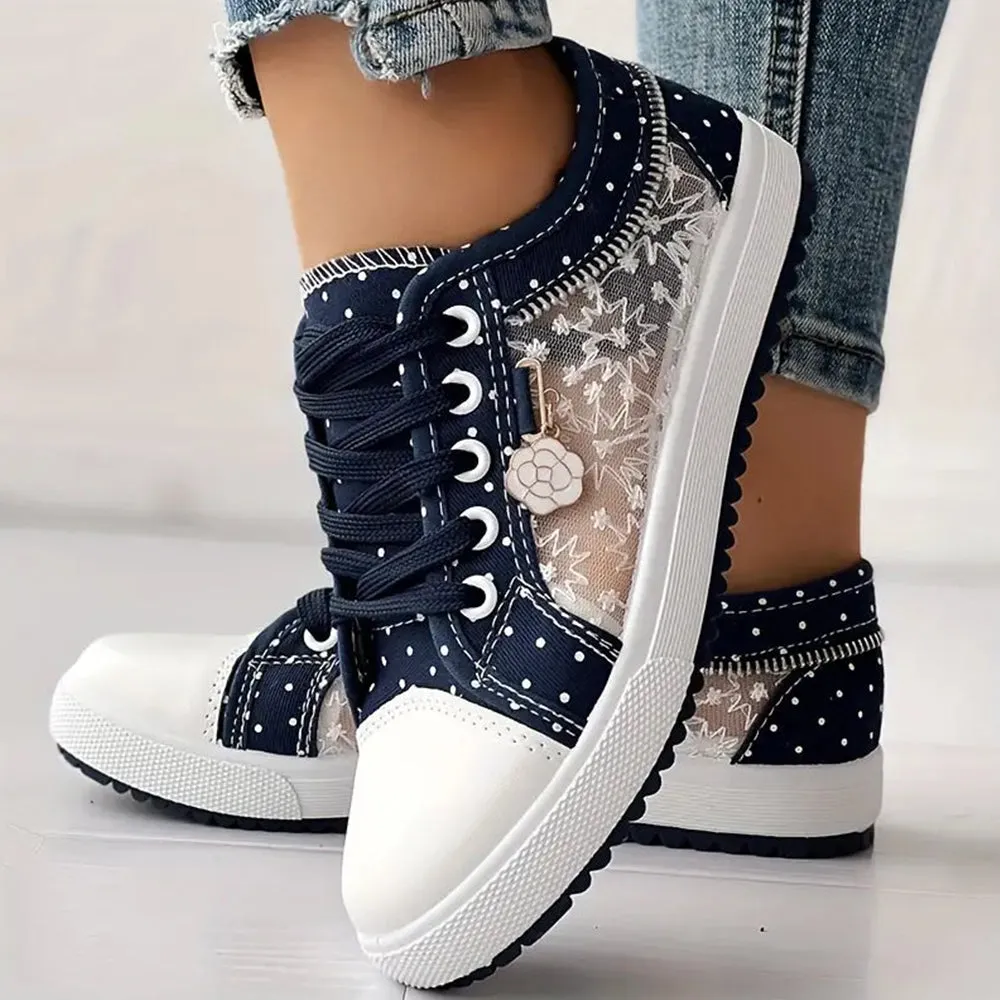 Luna - Stylish Lace-Up Sneakers