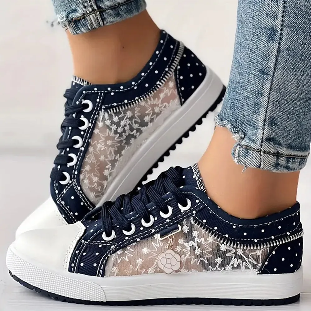 Luna - Stylish Lace-Up Sneakers