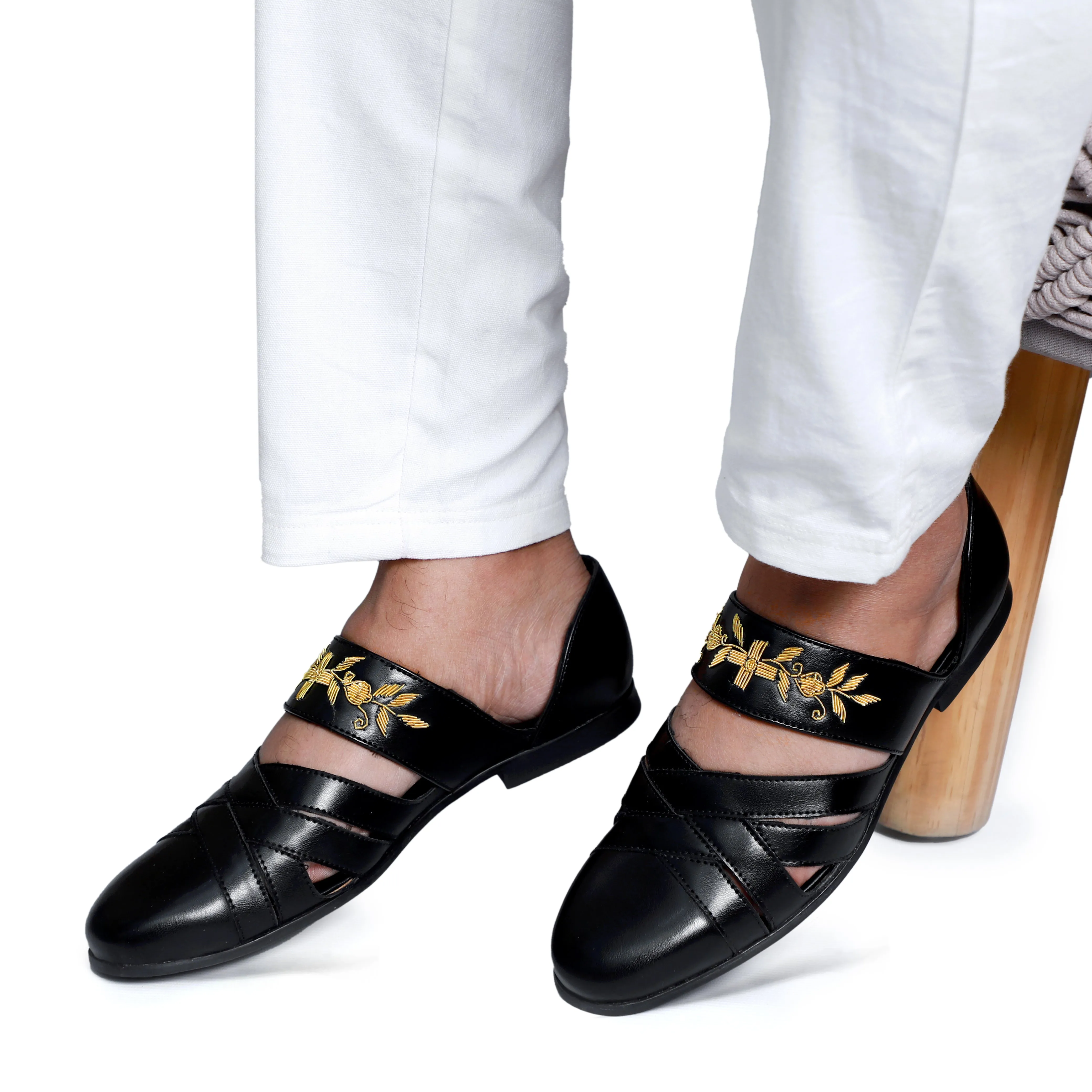NICHE Zardosi Designer Black Sandal