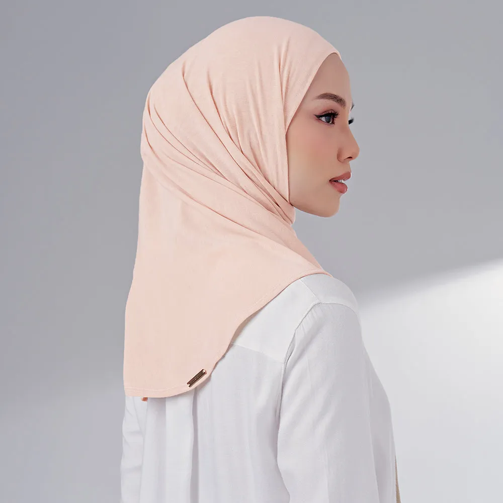 Niya in Pink Salt (Net)