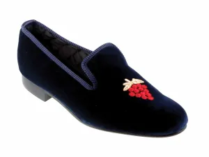 Red Grapes Motif Embroidered Velvet Slipper