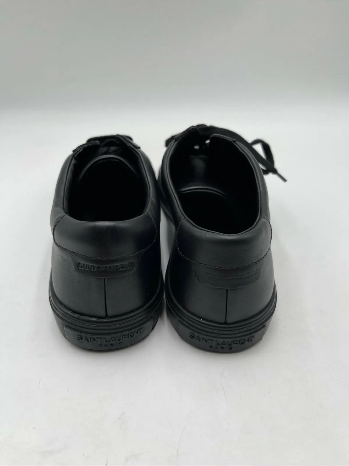 Saint Laurent Men's Andy Low-Top Sneakers Black Size 39 - Very Good