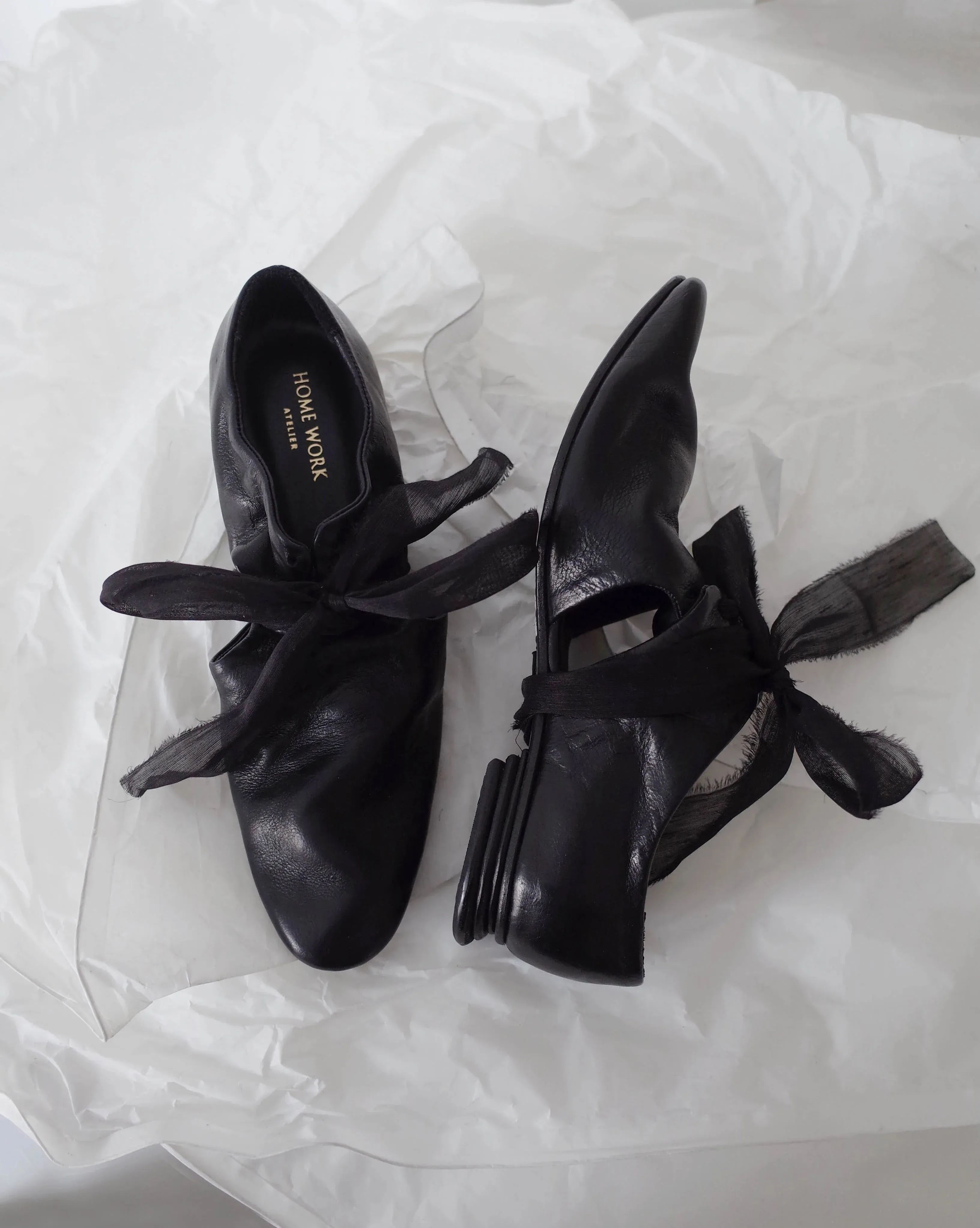 Simple Pleated Ribbon Shoes