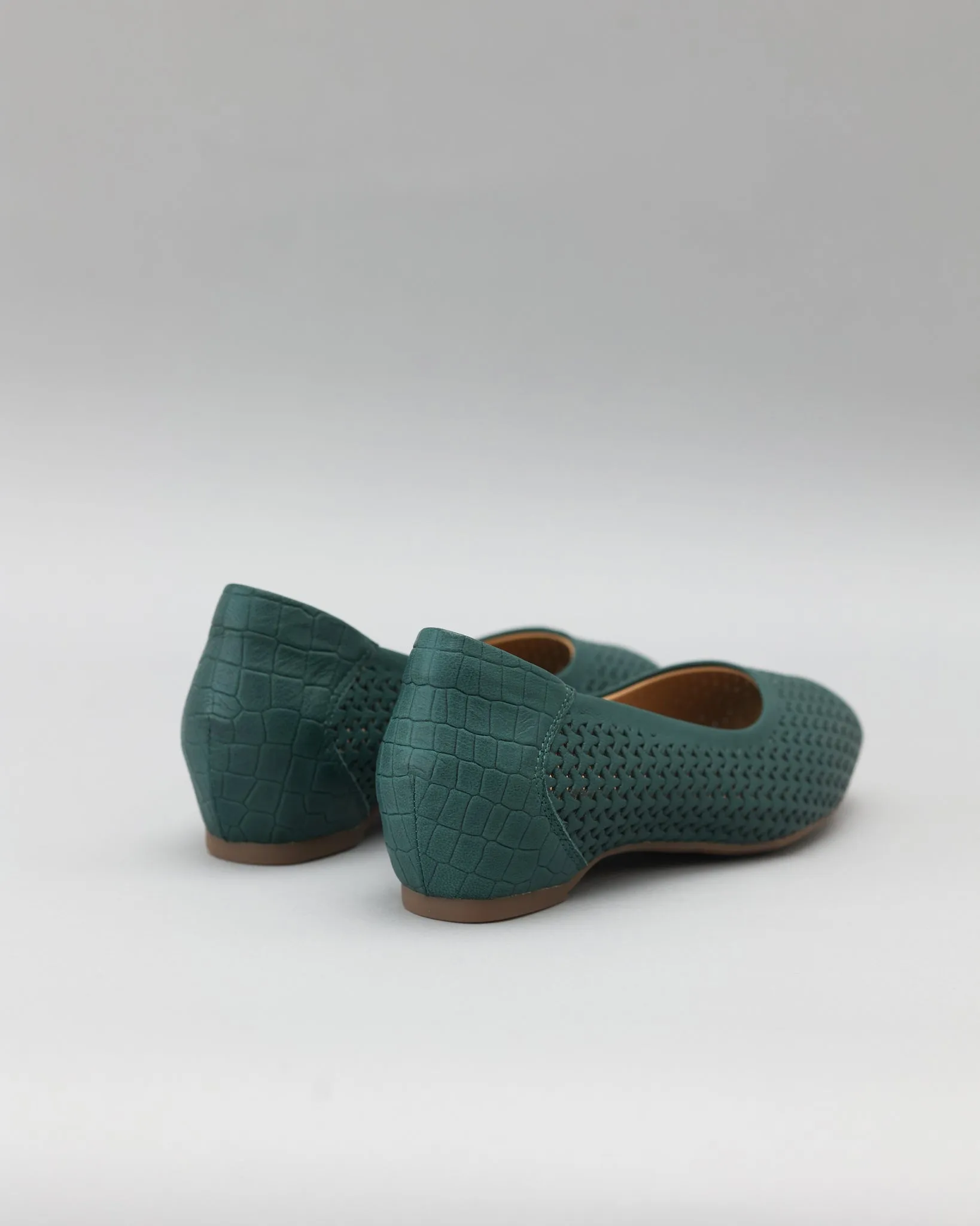 Zara Flats