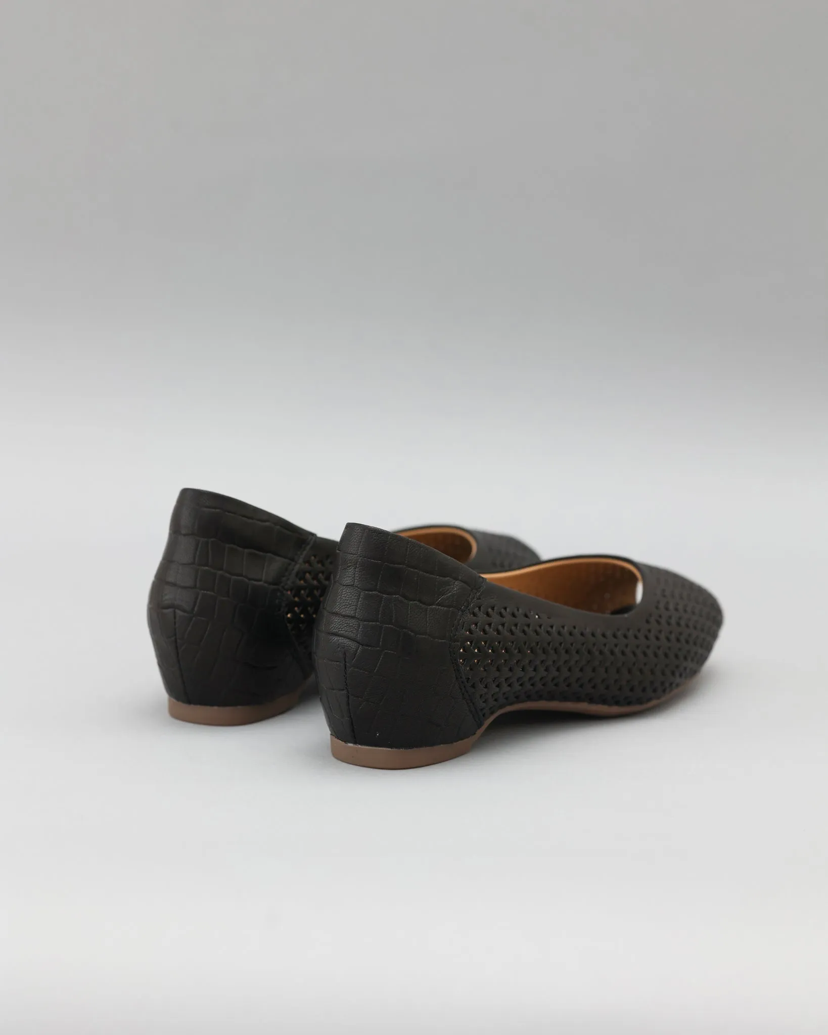 Zara Flats