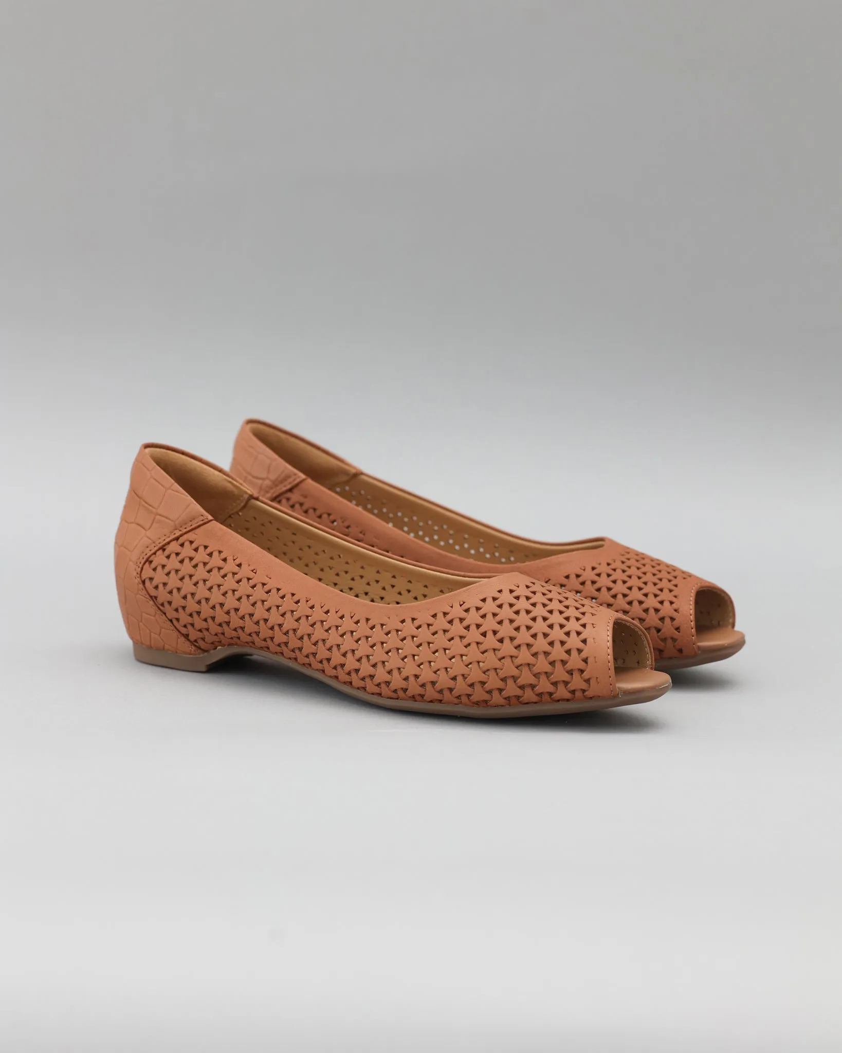 Zara Flats