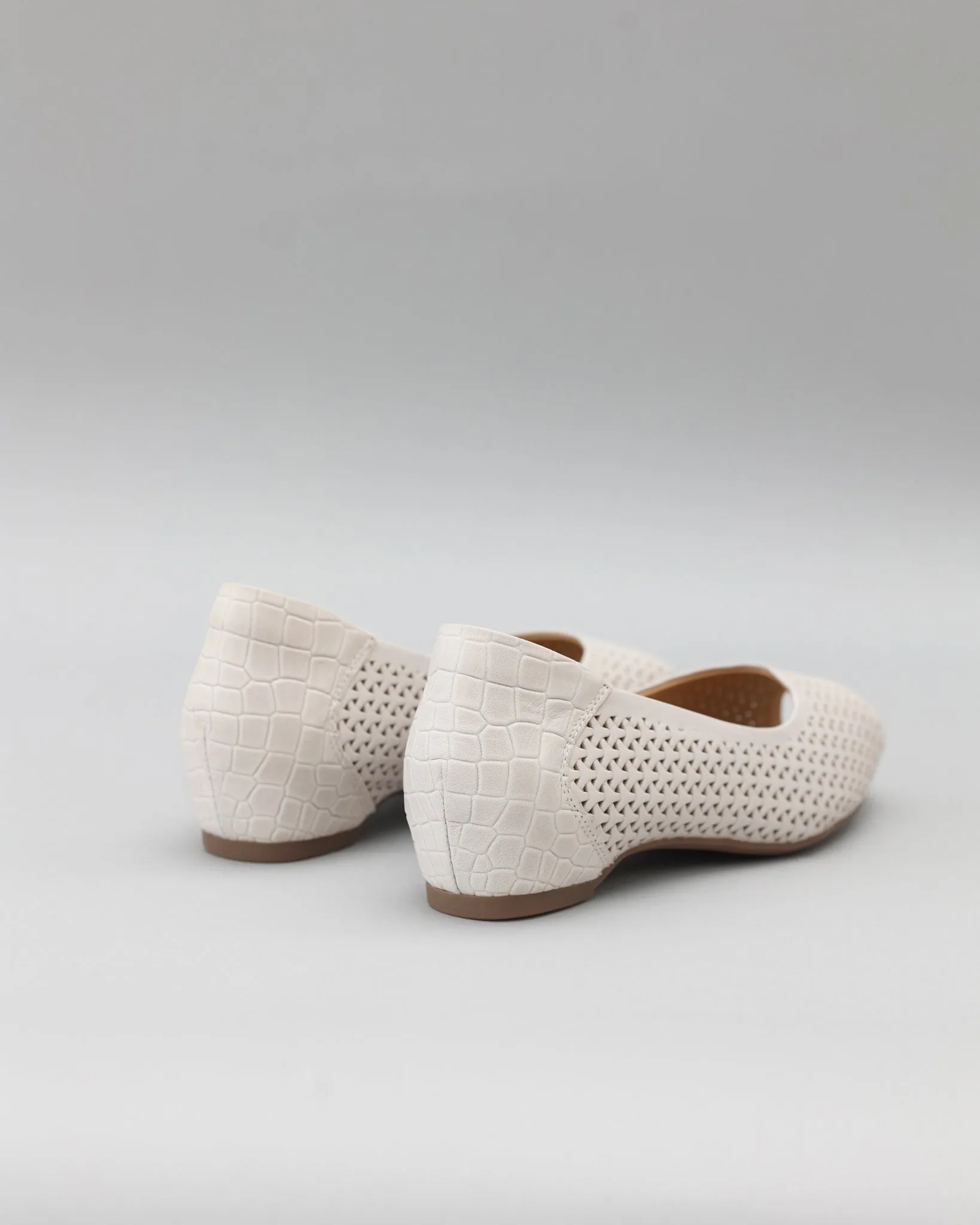Zara Flats