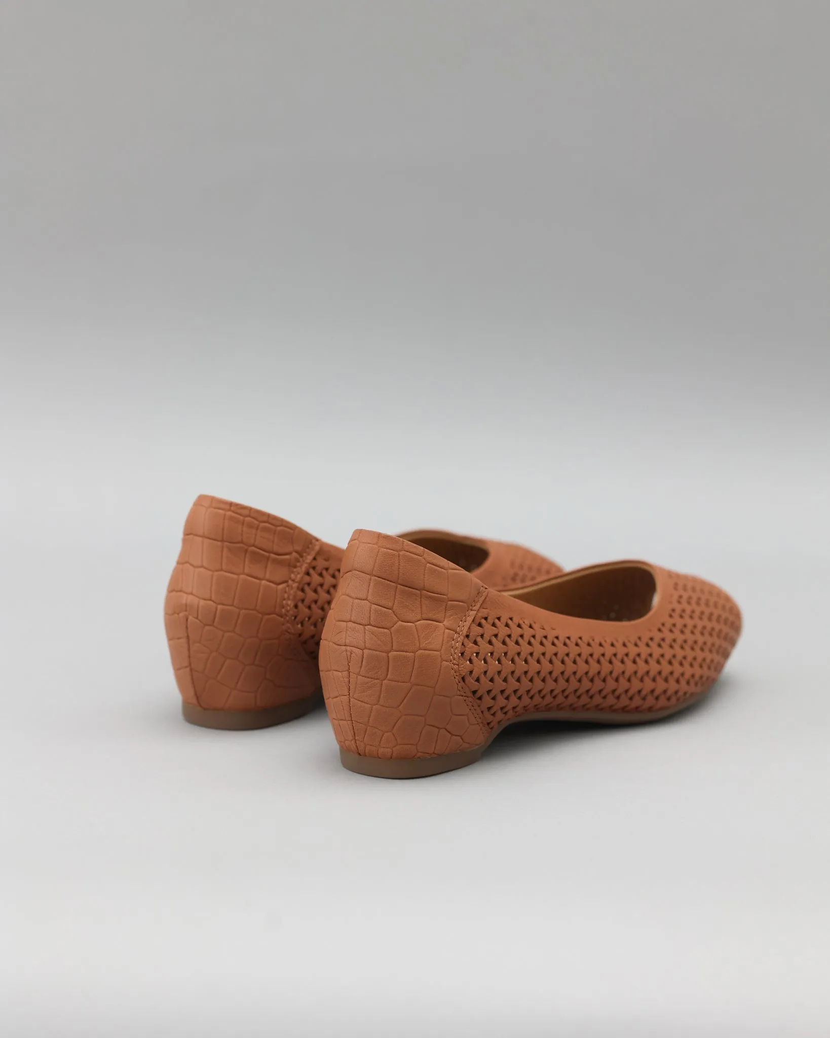 Zara Flats